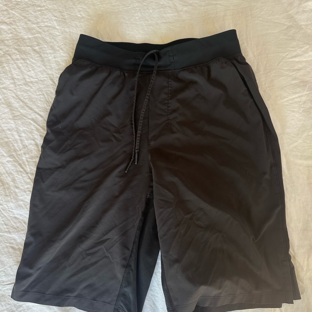 lululemon athletica Men's Black Athletic Shorts
